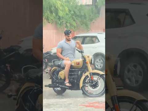 #pawansahu ने बारिश में की मस्ती 🥰💫💖💝 #viralvideo #shortviral #shortfeed #viralshort