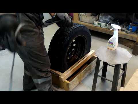 перешиповка зимней резины. studding of winter tires with repair spike