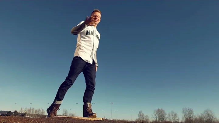 Macklemore and Ryan Lewis - My Oh My (Official Vid...