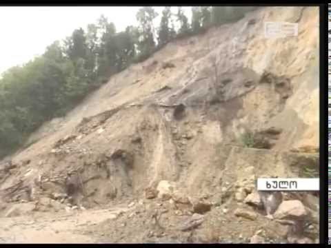 პირველი თოვლი გოდერძის უღელტეხილზე და მეწყერი  ხულოში