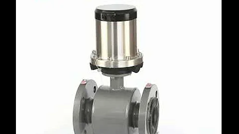 Battery powered electromagnetic flow meter