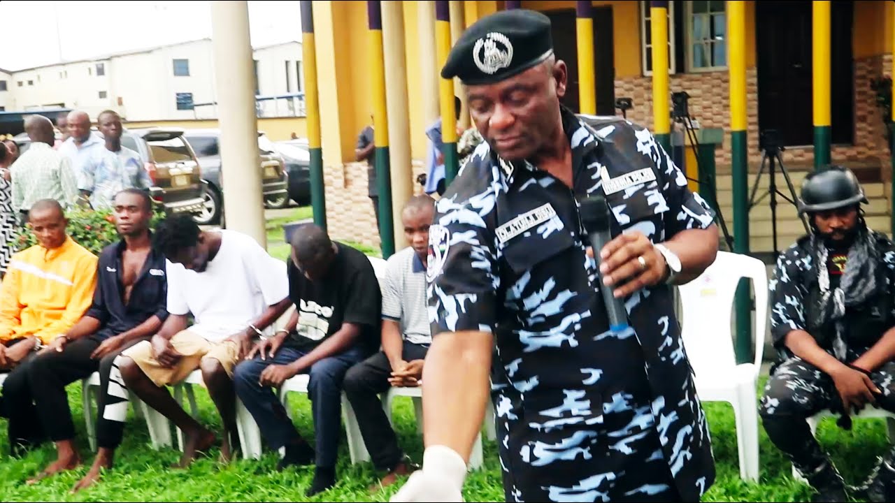 Rivers State: Police Parade Arrested Armed Robbery Gang Involved In ...