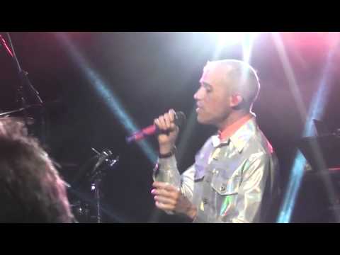 Neon Trees - Sleeping With A Friend live