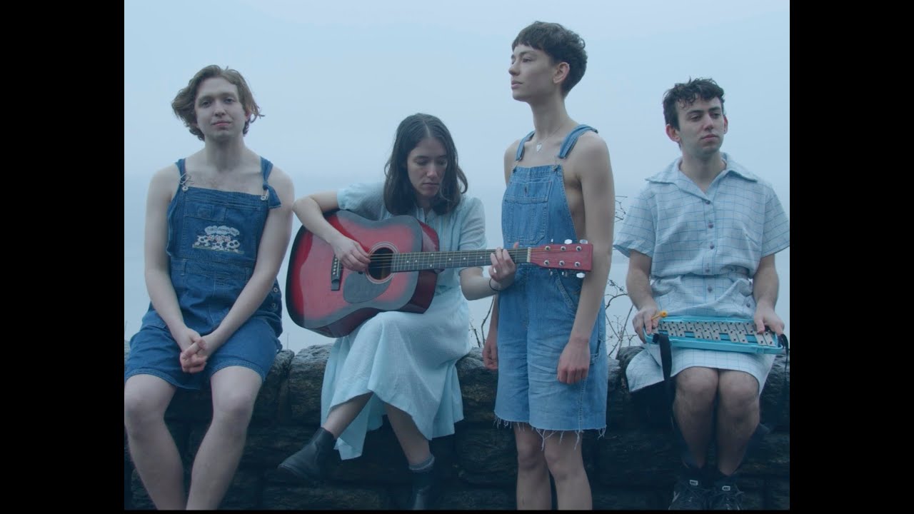 YouTube에서 Subtle Pride - Silver Linings (Official Video) 보기 YouTube에서 Subtle Pride - Silver Linings (Official Video) 보기