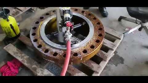 FI24 ID-Mounted 2"-22" Flange facing machine