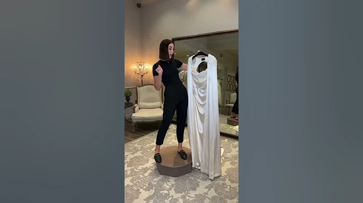 You’re My Favorite Wedding Dress with Cape 🥰 - DayDayNews