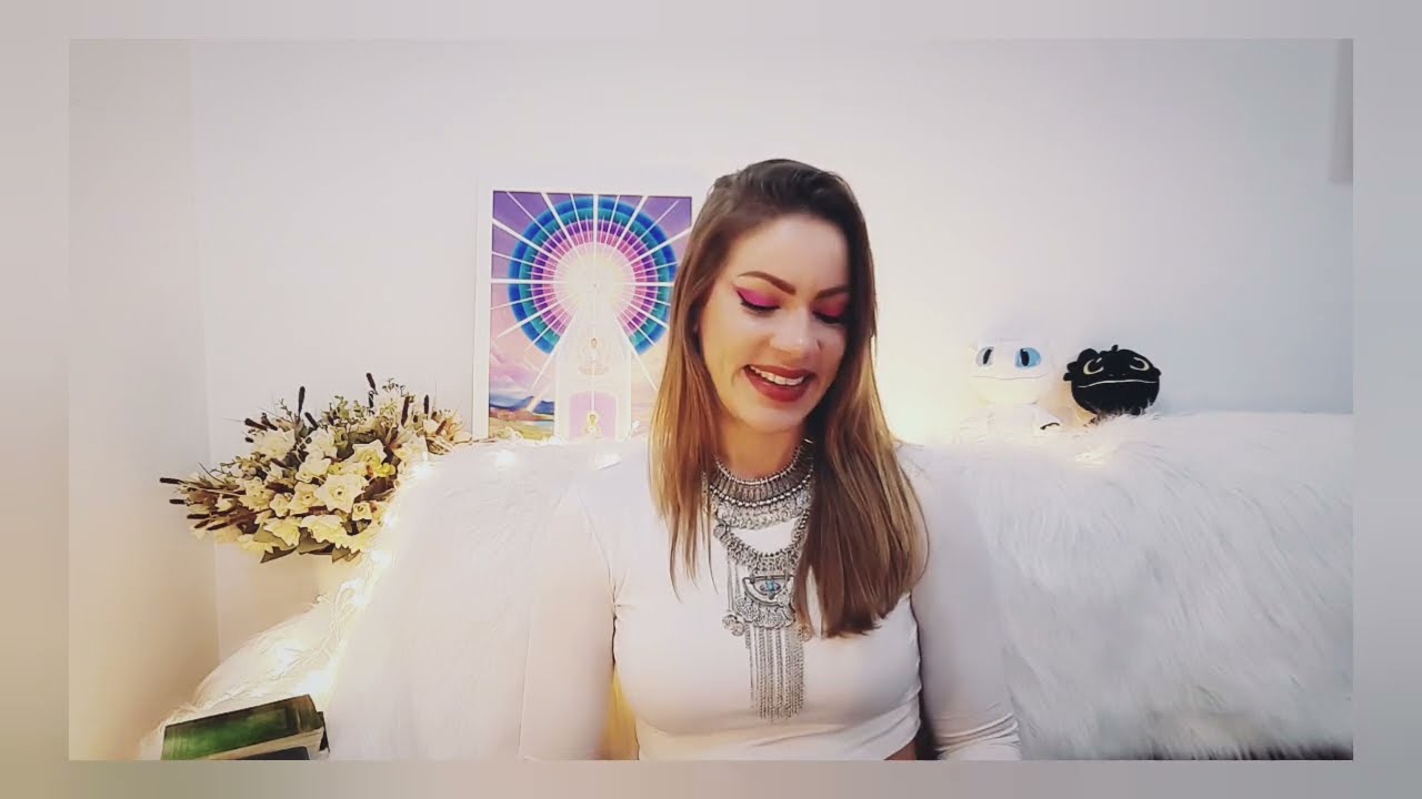 Mensagens da Hierarquia de Luz - O que vêm para ser transformados! Bênçãos em teu mundo ♥️🌷🦋 #tarot