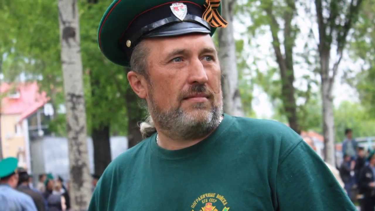 ЗЕЛЁНЫЕ ПОГОНЫ НЕ ЛЕГКИ