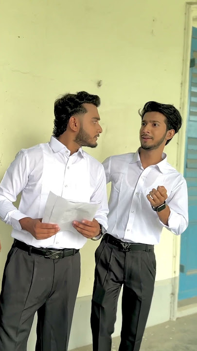 How Romantic 😍 School Girl Love #love #schoollovestory #couple