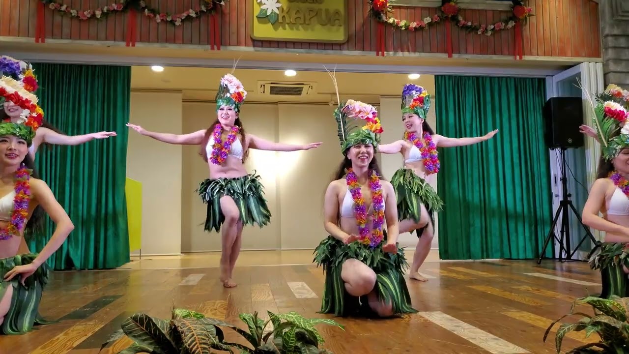 Te Mana o Te Ra Dance School　AWAHAWA　テ マナ オ テ ラ　2025年 10月　アワハワ　ワールドポーターズ ハワイアンタウン　タヒチアンダンスショー　スマホ撮影