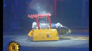 Hypno-Disc Vs Atomic Robot Wars Battle