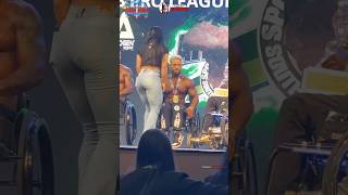 Gorila Albino Conquista Vaga Para Olympia Arnold Clic Brasil