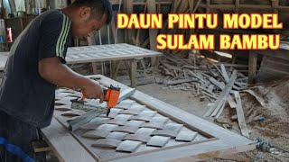 Pintu model sulam bambu