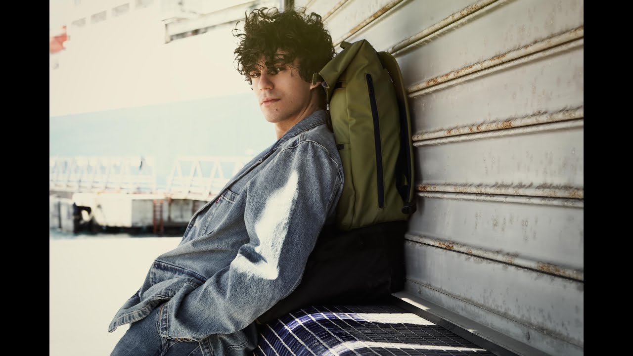 Art Meets Fashion @Monopoli.gr: Δημήτρης Καπουράνης