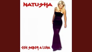 Video thumbnail of "Natusha - Dame un Besito"