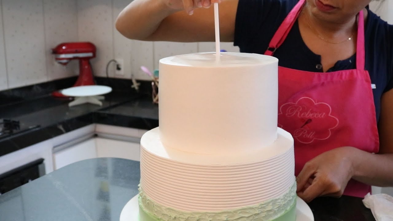 BOLO DE 2 ANDARES PASSO A PASSO | DECORAÇÃO MUITO LINDA COM FLORES NATURAIS - @Rebeca Poll