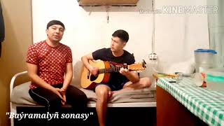 Turkmen gitara\