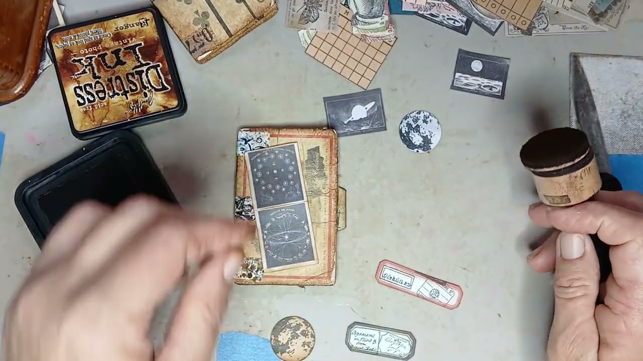 Decorate 2 mini playing card books