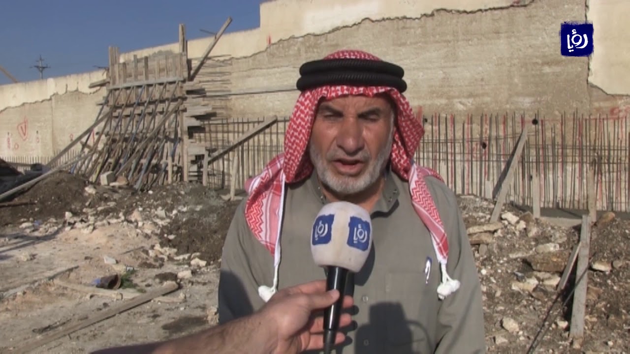 إصابة وافد بانهيار جديد لسور مدرسة كفر راكب - (8/3/2020)