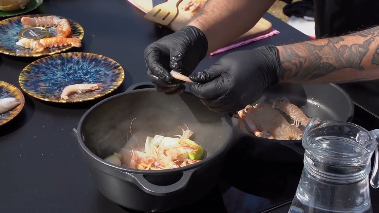 Gastromòbil | Arròs negre, del restaurant Casa Macarrilla