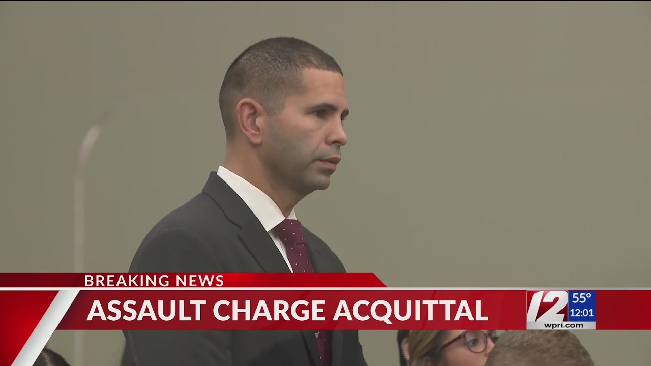 Providence police officer acquitted of assault charge - YouTube