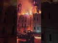 Kiev, colpito il monastero delle grotte di Pechersk, brucia cattedrale della Dormizione | RSI Info