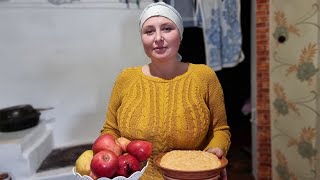 How a Woman Lives in a remote village in Ukraine! Cooking pumpkin porridge
