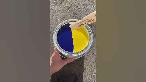 Super Chill Blue & Yellow Paint Mix? #shorts