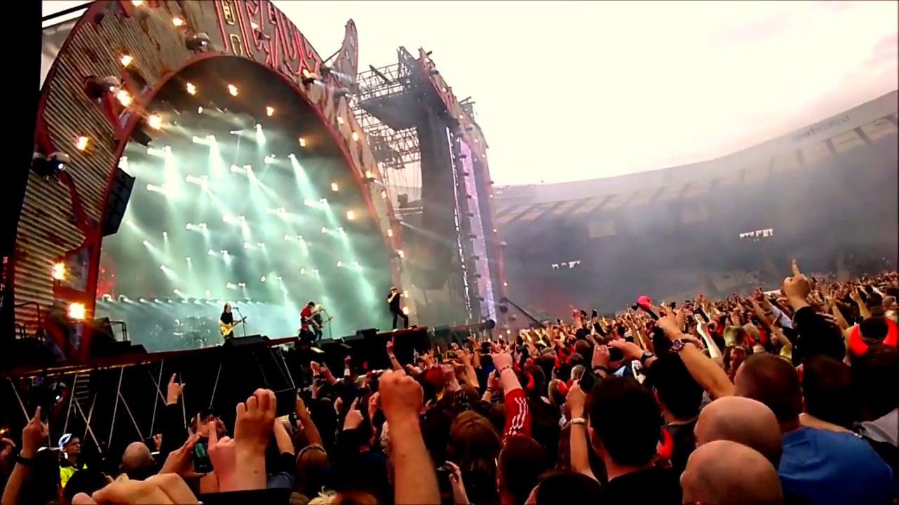 AC/DC HAMPDEN SCOTLAND 2015 - YouTube