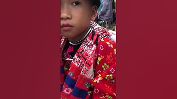 Dân tộc dao thanh y làm lễ cấp sắc đặt tên cho con ở thôn đài làng