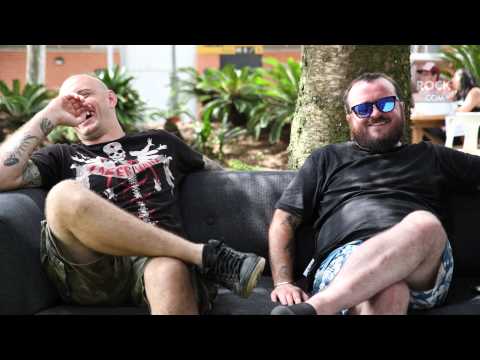 King Parrot | Australian Language Lesson | Soundwave 2015 | Metal Hammer