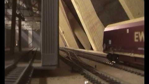 Howes class 47 sound clip with thrash