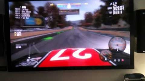 [CEATEC 2010 Video] Panasonic demontrated 3D racing game play