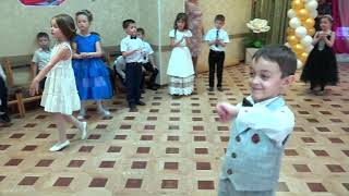 Национальный Танец. Танцующей Горянке - Эльдар Жаникаев