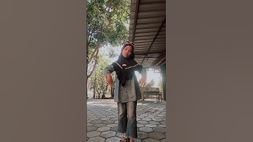 Thumbnail of #dj #cover l #remix p #music #cute #djremix #funny #djminangfullbass #dance 🥳