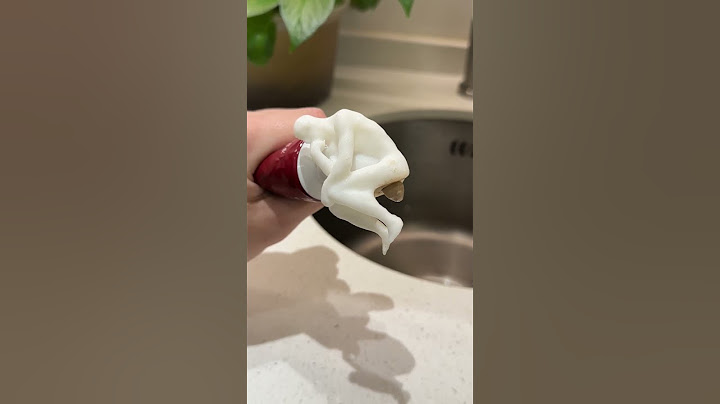 听说用这个牙膏头挤出来的牙膏更有味道~ #玩个很新的东西 #人类迷惑行为 #沙雕
