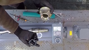 NETZSCH Pumps UK: NEMO seal change