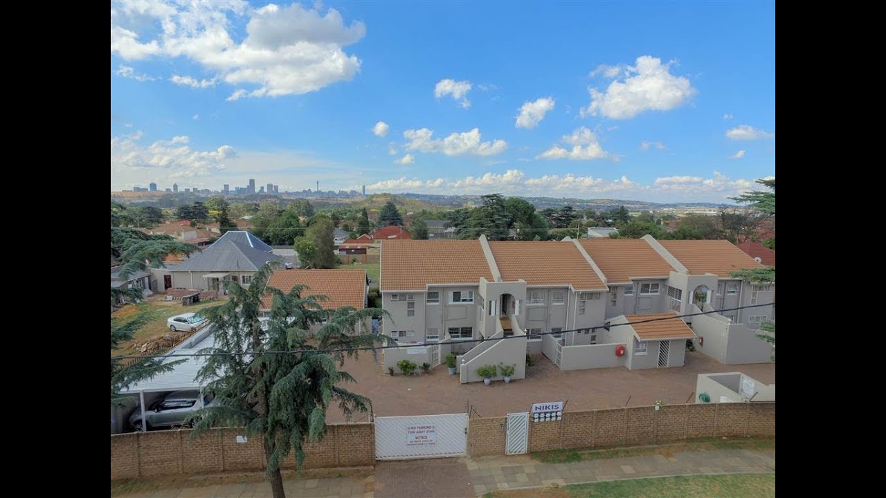 2 Bed Townhouse for sale in Gauteng Johannesburg Johannesburg South