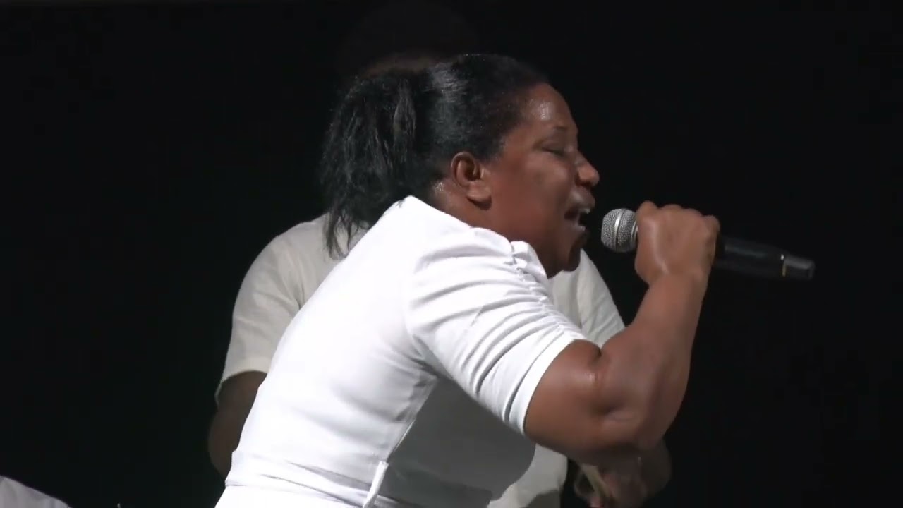 LA NOTICIA   ZENEIDA CORO PENTECOSTAL