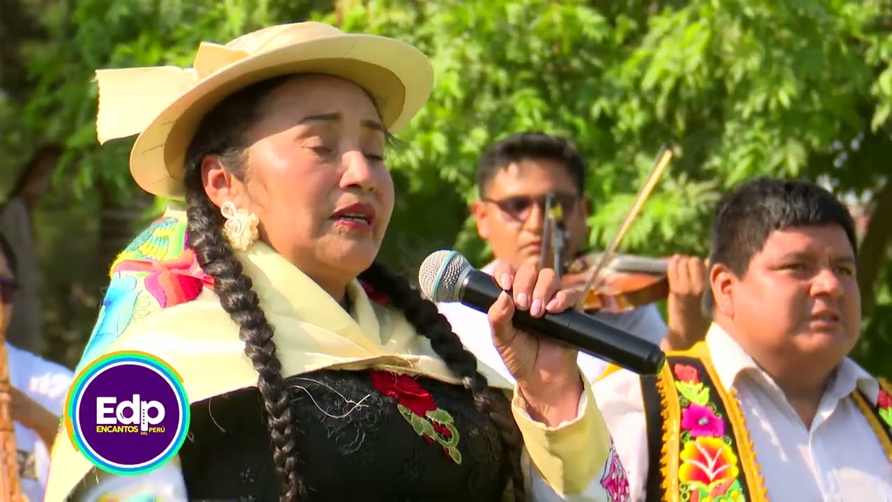 ROSITA DE HUARIBAMBA - SOLO POR AMOR  - Encantos Del Perú