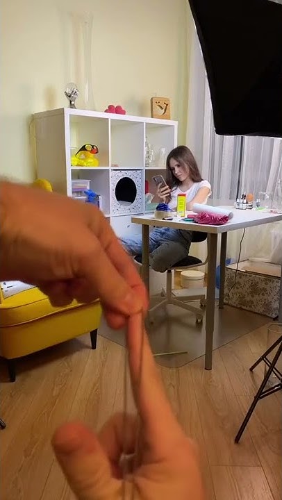 Пистолетик из канцелярской резинки #своимируками - YouTube
