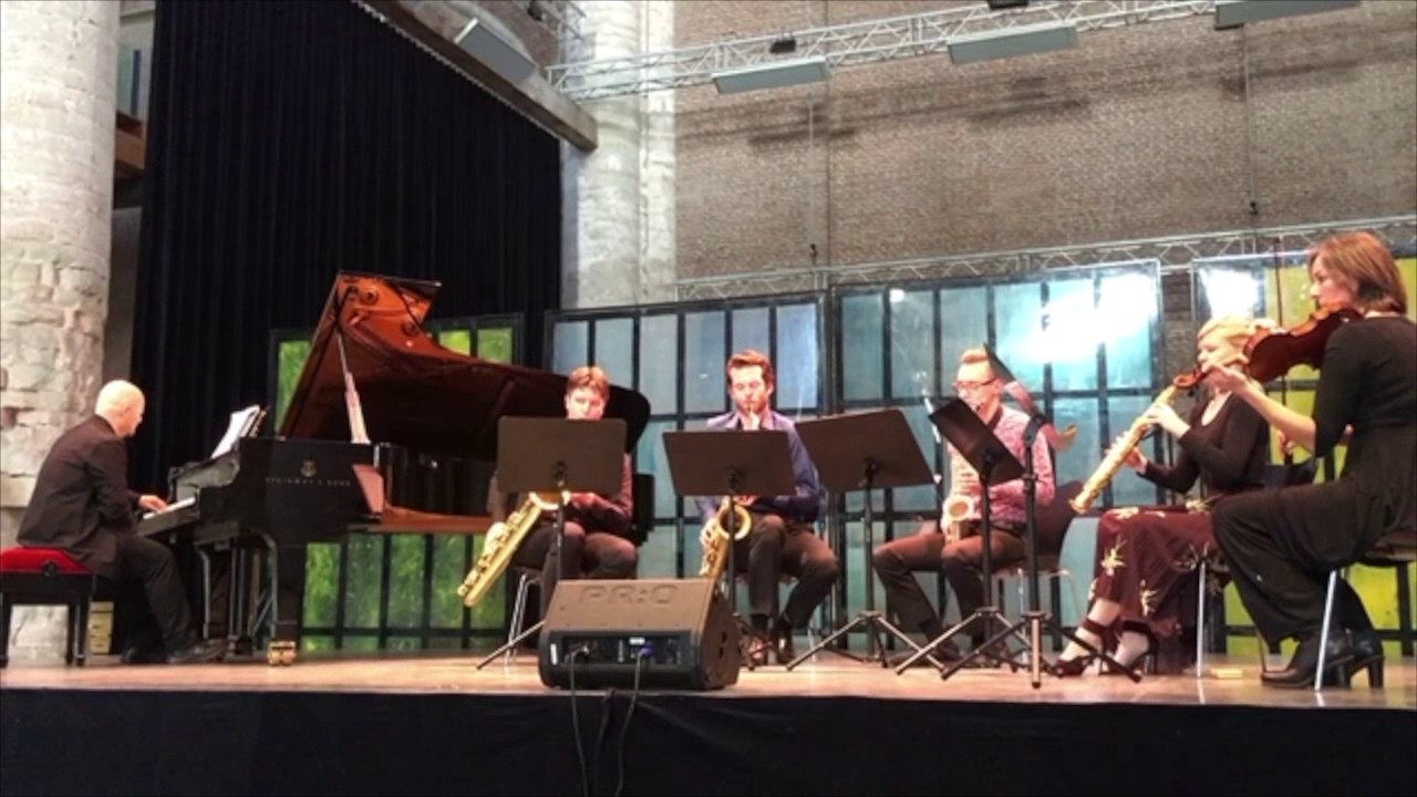 DOUWE EISENGA - THREE SIDES from SUITE FROM THE WRITER, HIS WIFE, HER MISTRESS bekijken op YouTube DOUWE EISENGA - THREE SIDES from SUITE FROM THE WRITER, HIS WIFE, HER MISTRESS bekijken op YouTube
