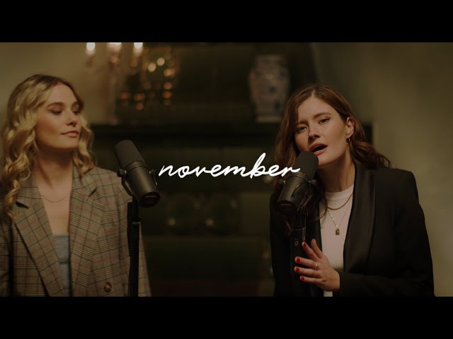 Madeline Juno & Esther Graf - November (Akustik Version) class=