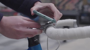 Now on Kickstarter: Loop Mount: Instant bike navigation when you need it