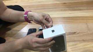 Đập hộp Iphone 11 part 1