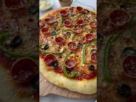 Video: Stromboli pizza yog dab tsi?