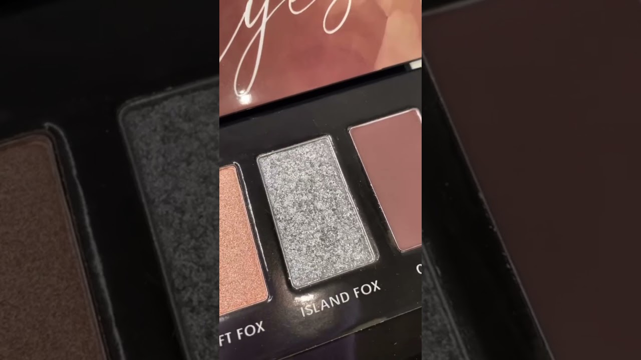 Peachy Queen Cosmetics Eyeshadow Palette