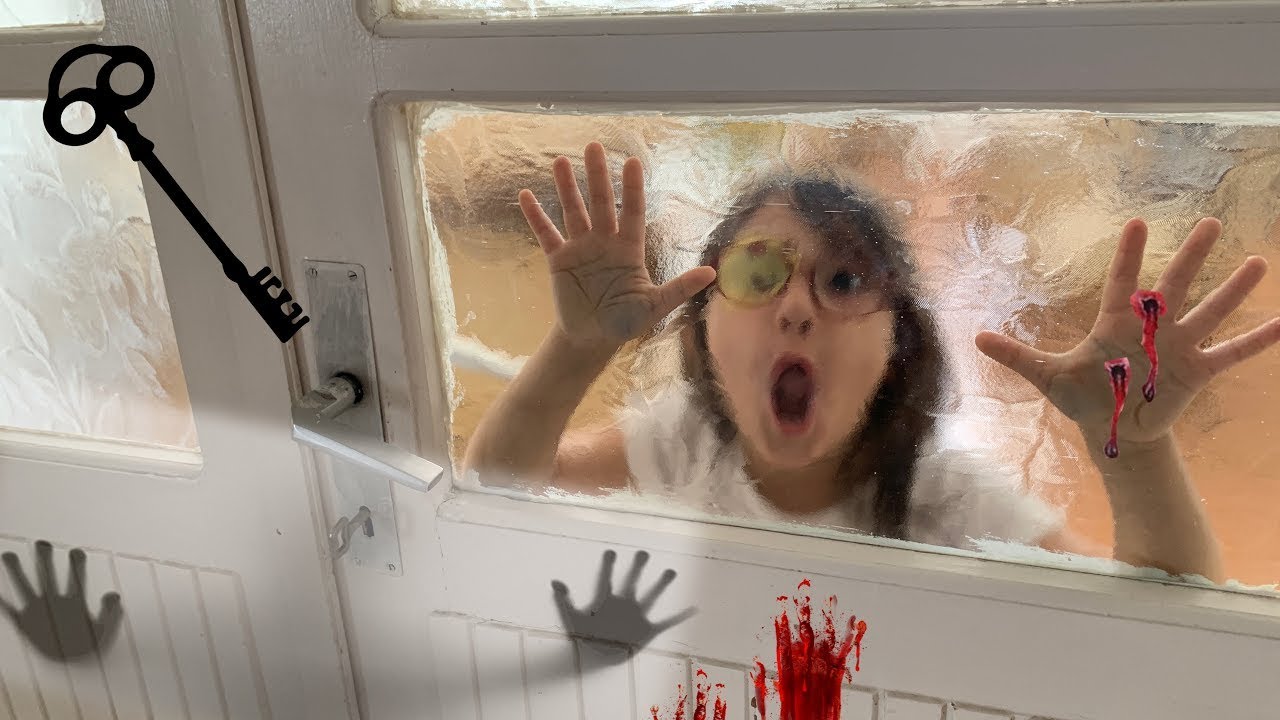 ELİF ASEL ODADA KİLİTLİ KALDI !!!