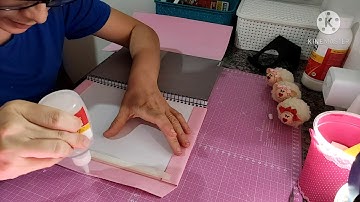 Como encapar um caderno espiral com Eva para decorar