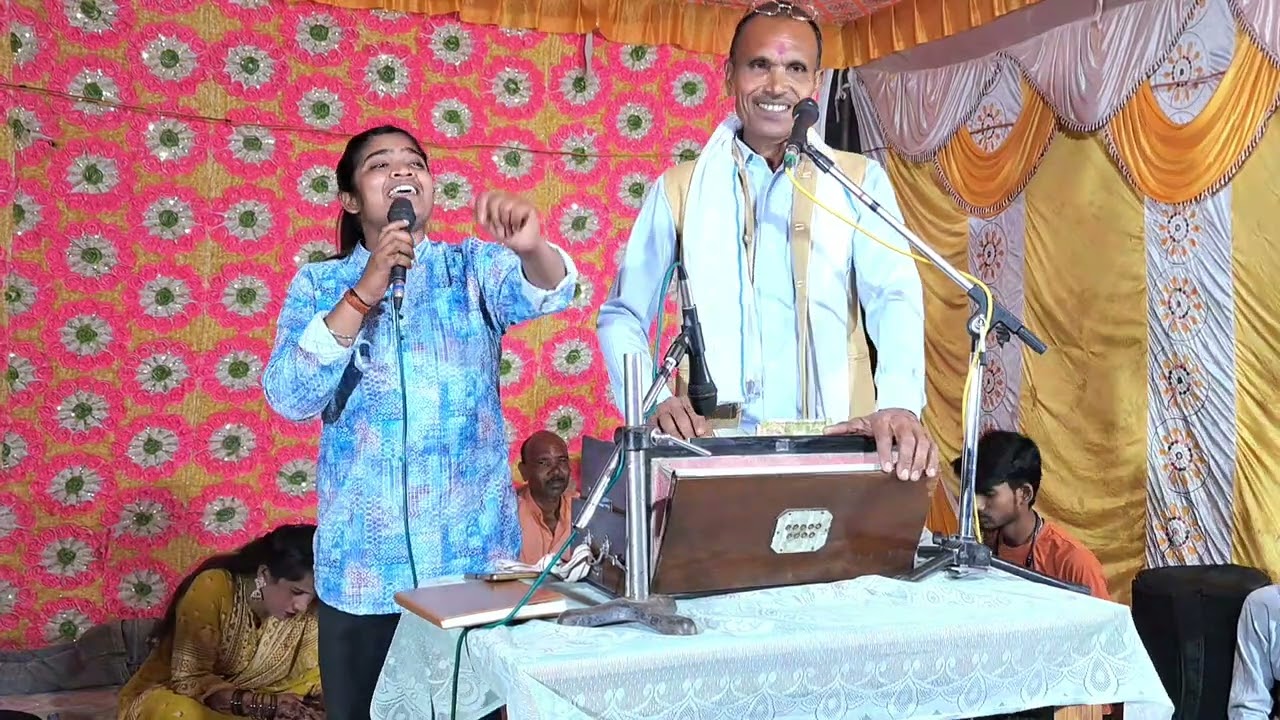 बुन्देली /🌹मां सरस्वती बंदना//🌹वीरसिंह राजपूत/🌹/स्मृता राजपूत @devkinandanrajpoot87